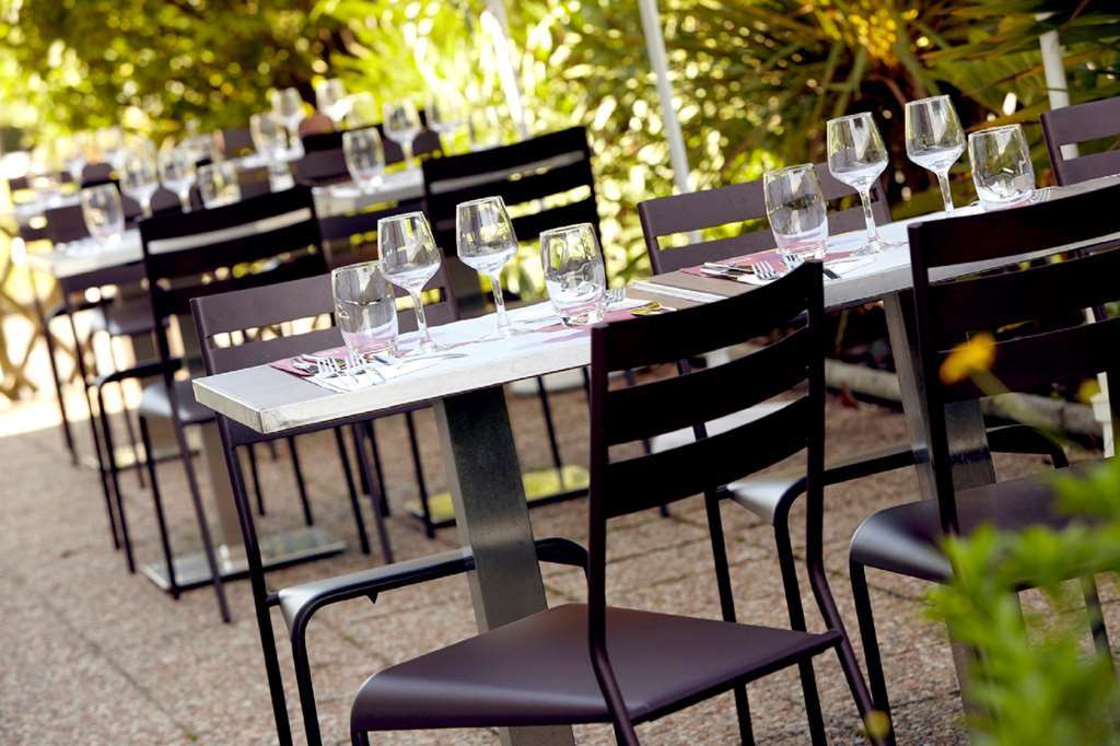 Campanile Versailles Buc Buc  Εστιατόριο φωτογραφία
